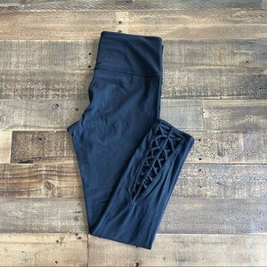 Athleta Cut-Out 7/8 Tight